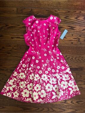 London Times Floral Print Cap Sleeve Fit and Flare Dress